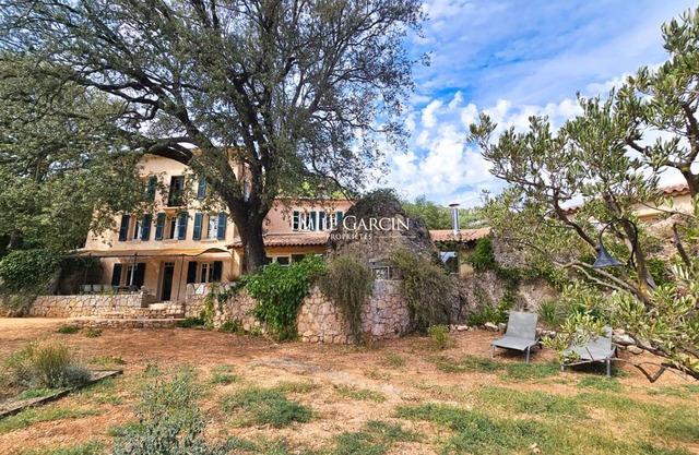 Wine-growing estate for rent in the Var, in the heart of Provence Verte