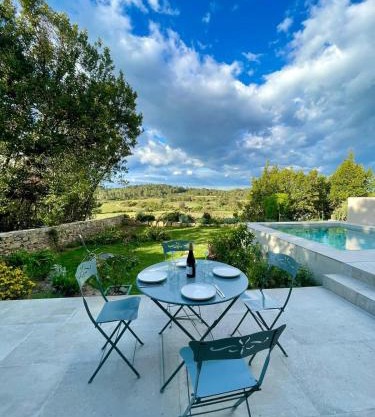 Winemakers Cottage With Vineyard & Mountain Views