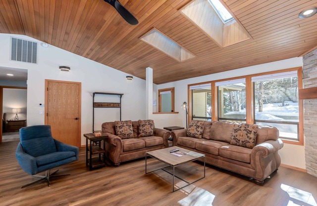 Aire acondicionado, chimenea de gas, bicicletas, jacuzzi, barbacoa de gas, gran luz- WITC08