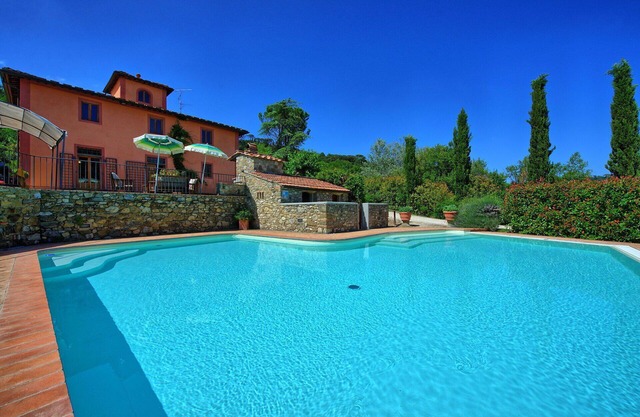 Casa de vacaciones privada con piscina privada, jacuzzi, A/C, WIFI, TV, cerca de Florencia