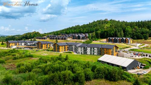 Wonder Hill - bajkowy widok na góry i zalew, dostęp do basenów i jacuzzi