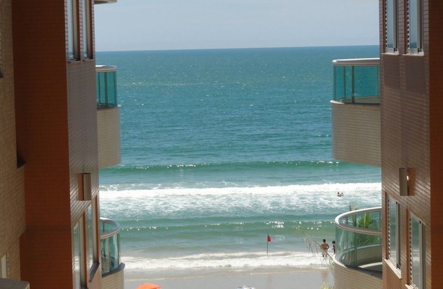 frente plano maravillosa al mar w / 1 suite + 2 habitaciones w / 8 pers. + WI-FI