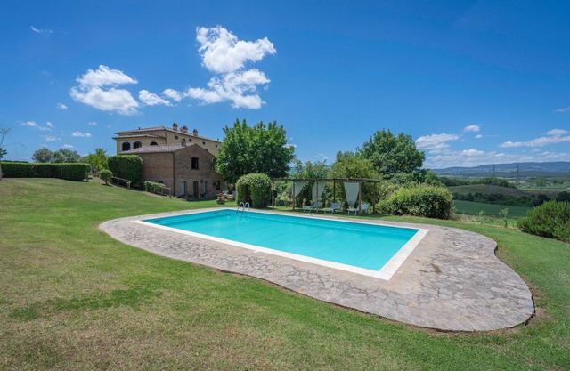 Casa de vacaciones privada con piscina privada, WIFI, TV, patio, cerca de Montepulciano