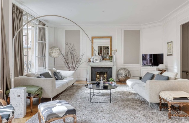 Wonderful & Large Flat in the 7th - Eiffel Tower