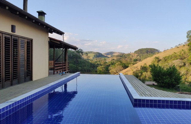 Wonderful mansion with an infinity pool