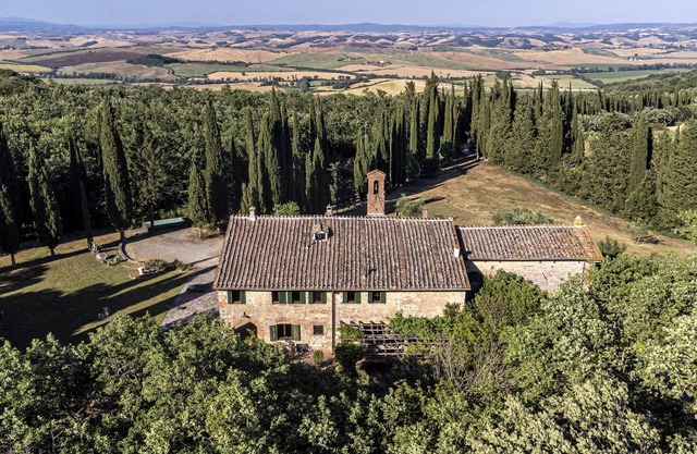 Maravillosa Villa Noble en la Reserva Natural, cerca de Siena.