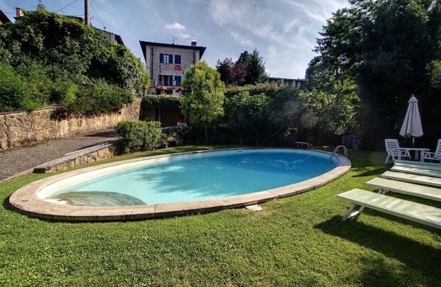Estupenda casa de vacaciones privada con WIFI, piscina privada, TV, cerca de Greve In Chianti