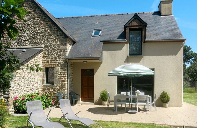 Preciosa casa de vacaciones privada para 6 personas con WIFI, TV, terraza y aparcamiento