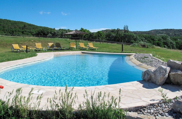Casa de vacaciones privada con WIFI, piscina privada, TV, terraza, vista panorámica, aparcamiento