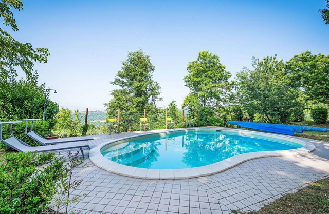 Estupenda casa de vacaciones privada con WIFI, A/C, piscina privada, TV, terraza, aparcamiento