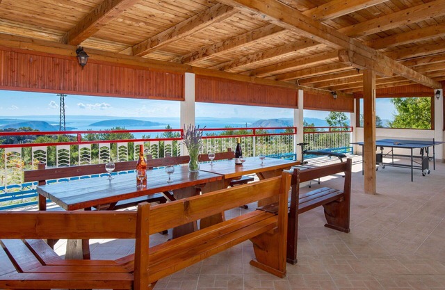 Preciosa casa de vacaciones privada con WIFI, A/C, piscina privada, TV, terraza, mascotas permitida