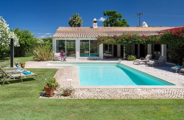 Casa de vacaciones privada con WIFI, piscina privada, A/C, TV, terraza, vista panorámica