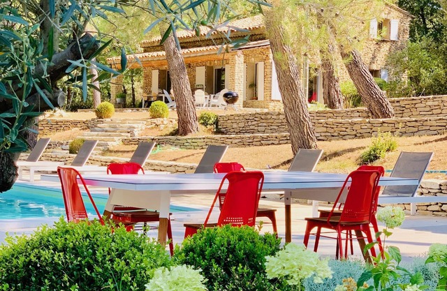 Casa con piscina privada en Provenza