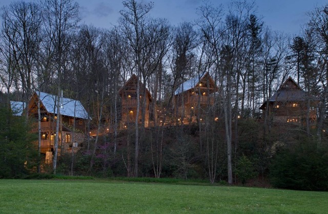 Woodpecker's Hollow - Village of Cheshire Cabin en Black Mountain! ¡Incluye Biltmore y más!