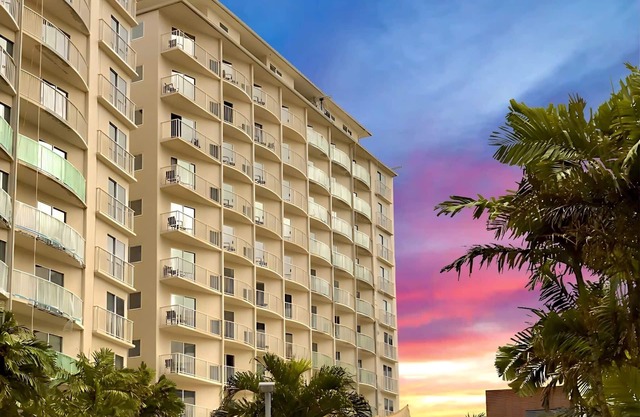WYNDHAM EN WAIKIKI BEACH WALK