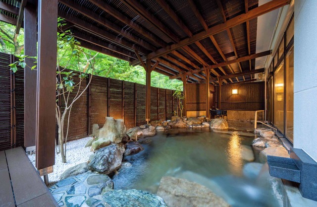 Yamanaka Onsen KAJIKASO