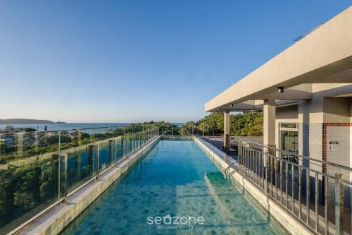Tu estadía exclusiva con piscina y jacuzzi a 500 metros de la playa - ELF
