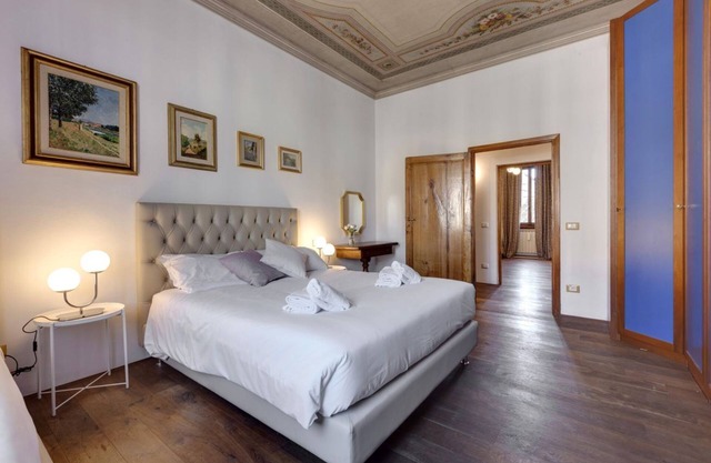 Your home in Firenze Perfect for families and large groups!