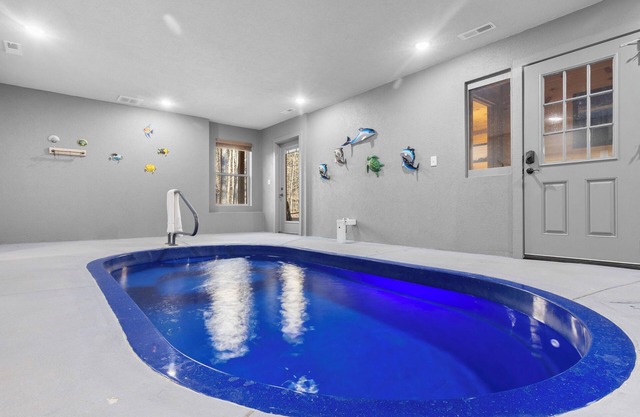 Your Ultimate Smoky Mountain Retreat with a Private Indoor Pool!