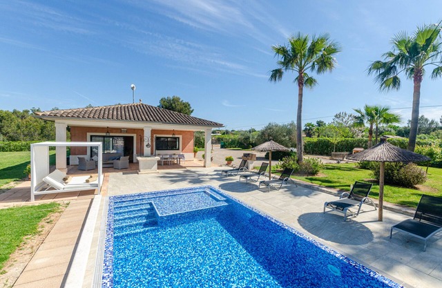 YourHouse Villa Romani con piscina privada y jardín