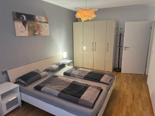 Zentrale 3 Zimmerwohnung mit kostenlosem Stellplatz