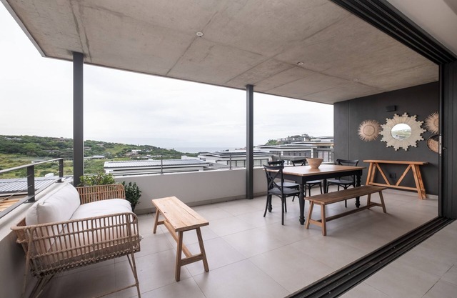 Zululami Luxury Estate 4 BR House