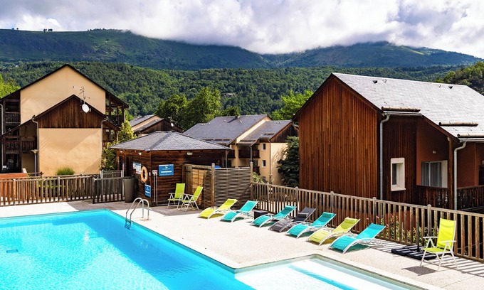 Ax-les-Thermes Condominio | À deux pas du centre | T2 + cabine avec AC