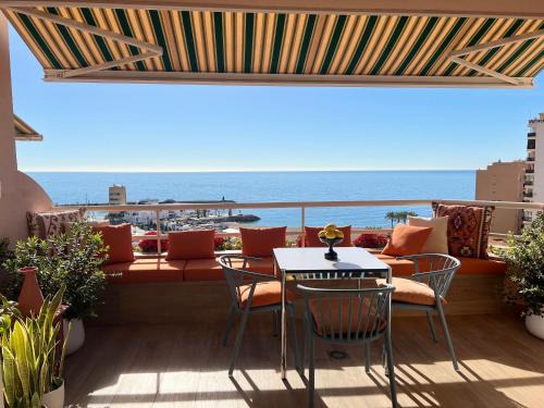 Aguadulce Apartamento | Ático 1ª línea de playa en Puerto de Aguadulce