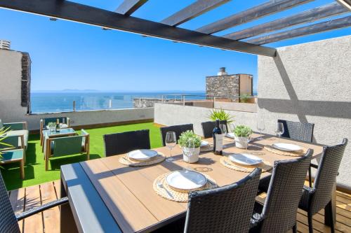 Almadraba-Canyelles Apartamento | Ático Bellavista