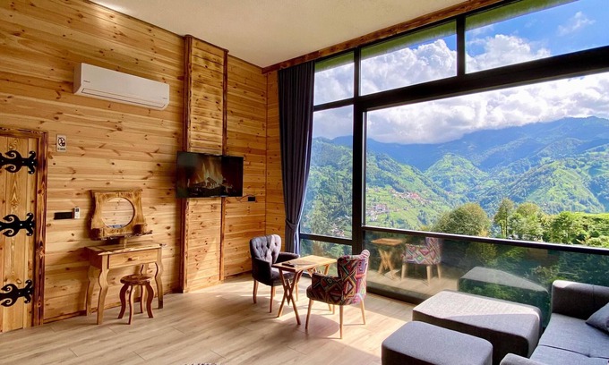 Rize Casa | Çift Kişilik Suit Oda/Eka Suit