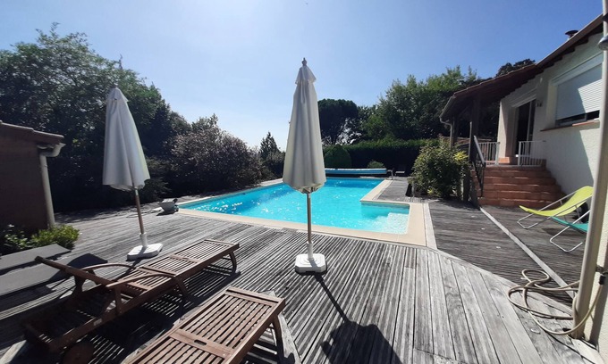 Bon-Encontre Casa | Évasion au Sud-Ouest : Villa de Charme avec Piscine, Proche Nature et Loisir