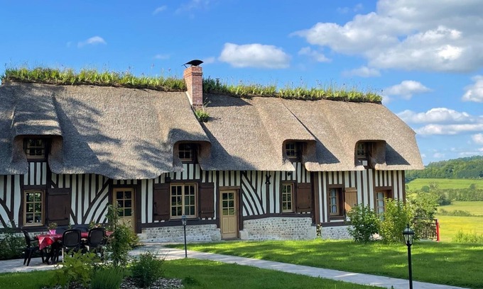 Pierrefitte-en-Auge Casa | Évasion en Normandie : Maison de Campagne Authentique en Normandie