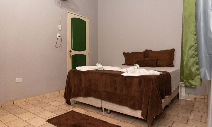 Alto Paraiso de Goias Casa | Ótima casa com churrasq e lazer em Alto Paraíso/GO