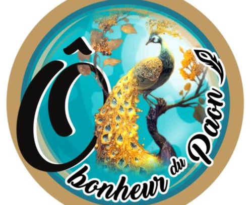 Arques Cama Y Desayuno | Ô bonheur du paon