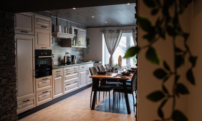 Gedinne Casa | Ô Cocoon de Mya