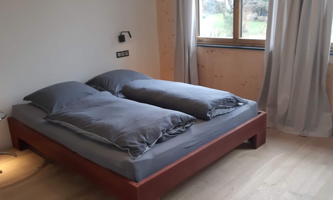Reutlingen-Gonningen Apartamento | Ökologisches Doppelzimmer in Gönningen