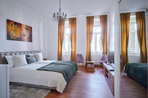 Kikinda Casa | Čudesni drvored