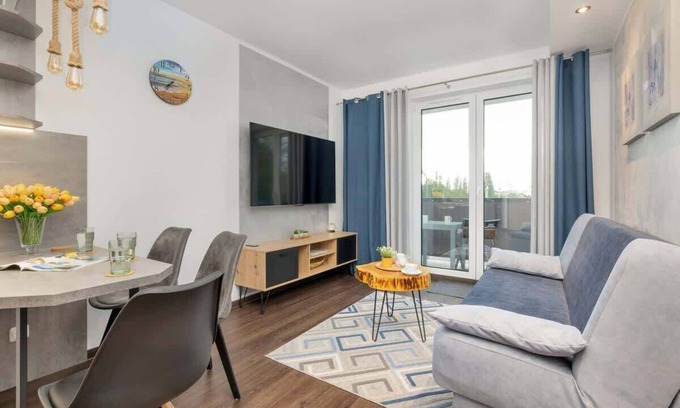Swinoujscie Apartamento | Łużycka 15 | Atmospheric Apartment | Garage