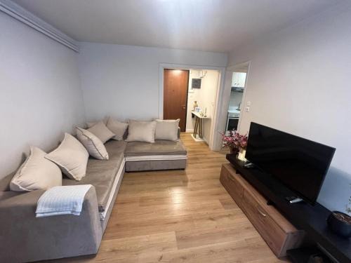 Alimos Apartamento | Διαμέρισμα δίπλα από την θάλασσα