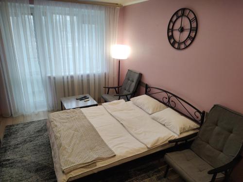 Krivoy Rog Apartamento | Апартаменти, вул Космонавтів,29, великий Смарт TV , преміум підписки YouTube та онлайн-кінотеатрів, ЗВІТНІ ДОКУМЕНТИ