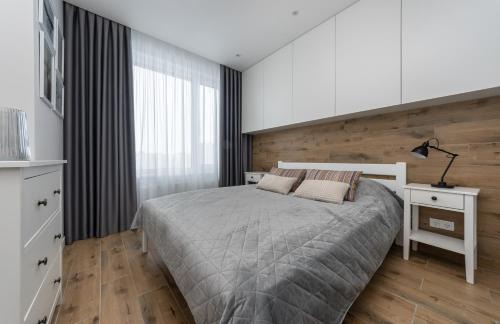 Holosiivskyj Apartamento | Апартаменти MYFREEDOM поруч із метро Теремки