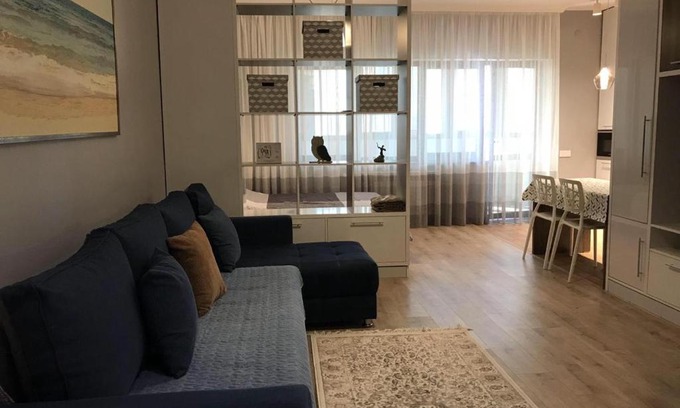 Almaty Apartamento | Апартаменты на Айманова 140