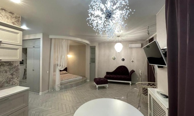 Omsk Apartamento | Апартаменты СноваДома 5 Дистанционное заселение