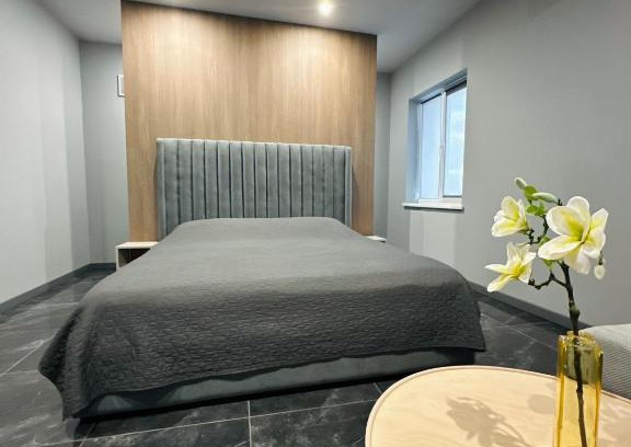 Chernovtsy Apartamento | Апарт готель на Маланчука