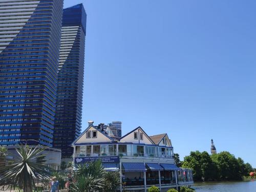 Batumi Apartamento | аппартаменты ORBI CITY