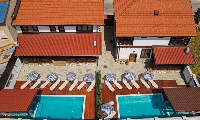 Razlog Casa | БЕЛИТЕ КЪЩИ