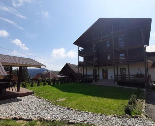 Yablunytsya Casa | Бо&Не