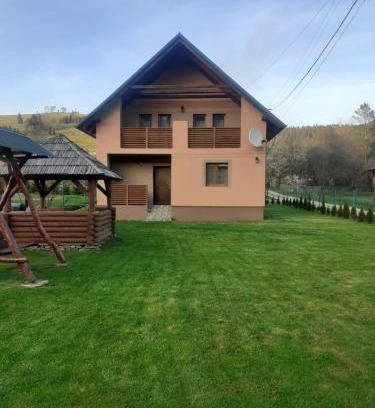 Chernovtsy Casa | Верховинська Хата