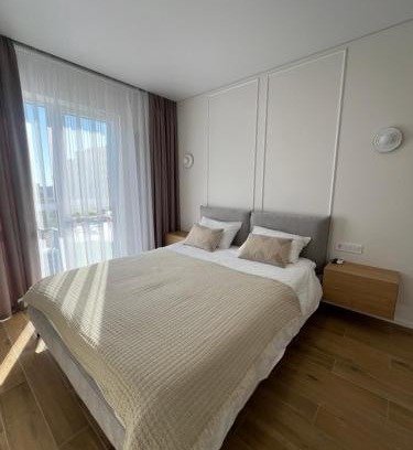 Cherkasy Apartamento | Видові апартаменти з видом на Дніпро та басейн