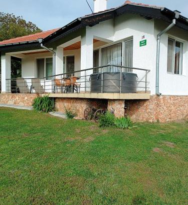 Osenovo Casa | Вила Текето